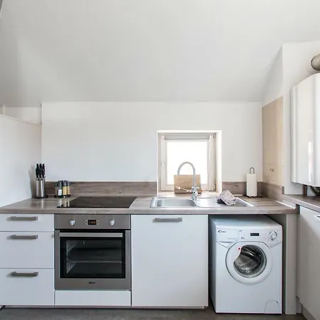 Cour De La Cigogne 1 Apartment *